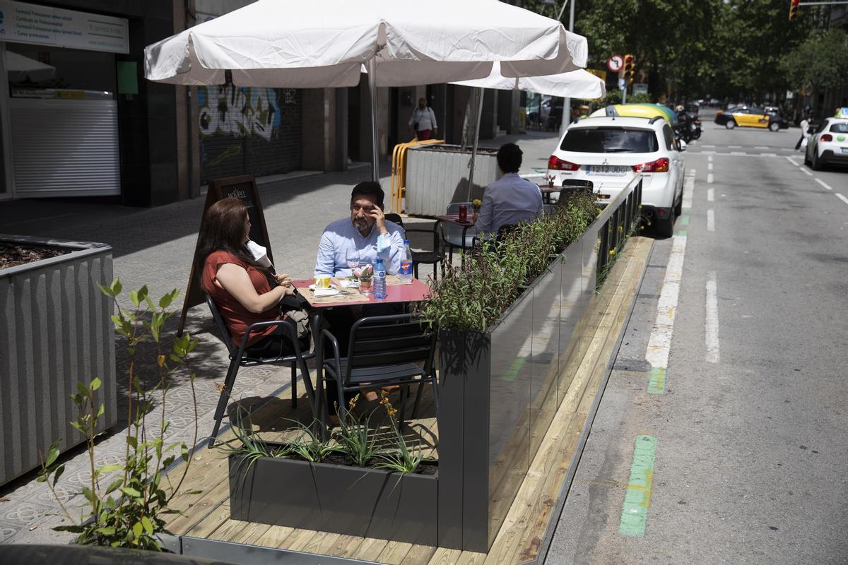 Carambola a la terrassa