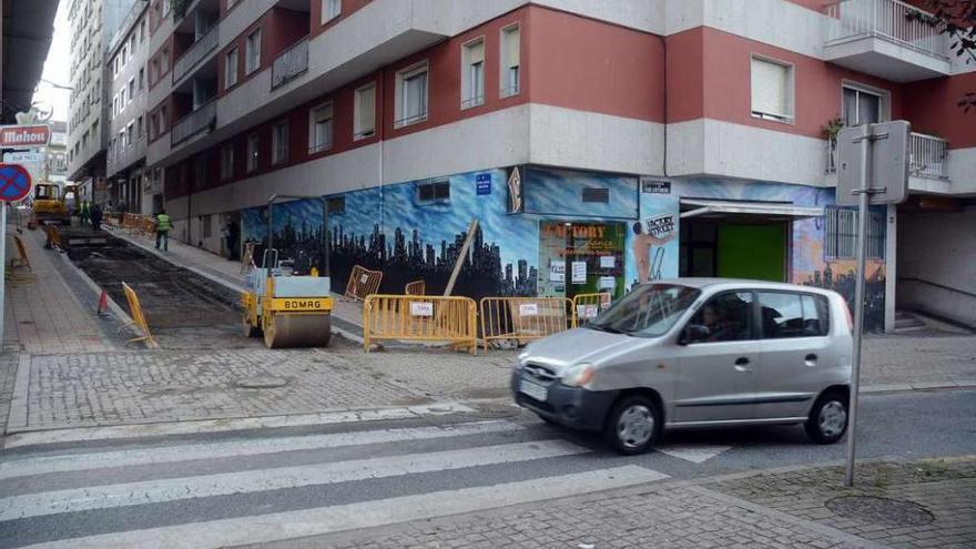 Cruce entre San Antoniño y Víctor Cervera, en donde estaba instalada esta valla, hoy en obras.