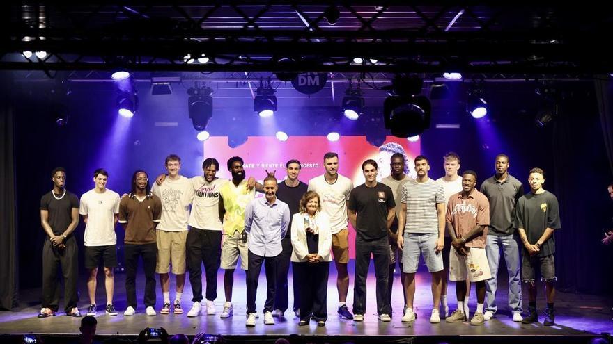 Presentación del UCAM Murcia CB ante sus aficionados