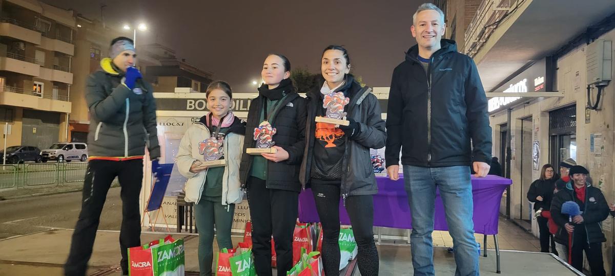 Podio femenino en Toro
