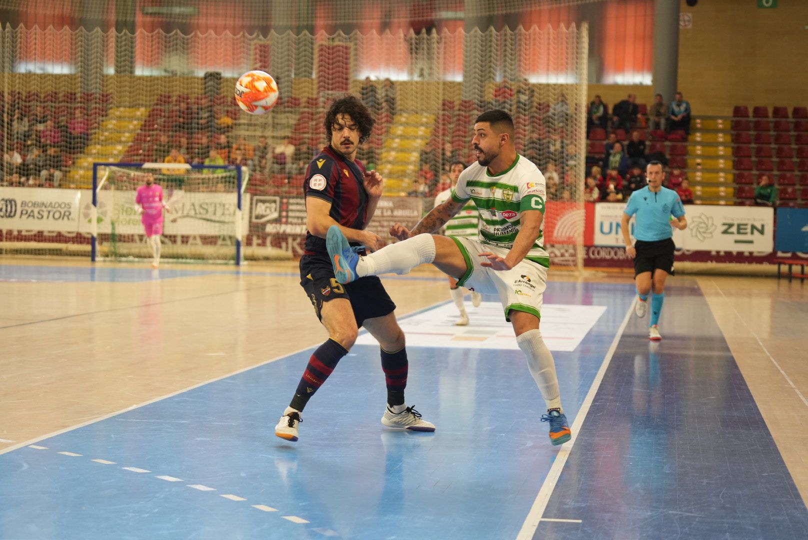 El Córdoba Futsal-Levante en imágenes