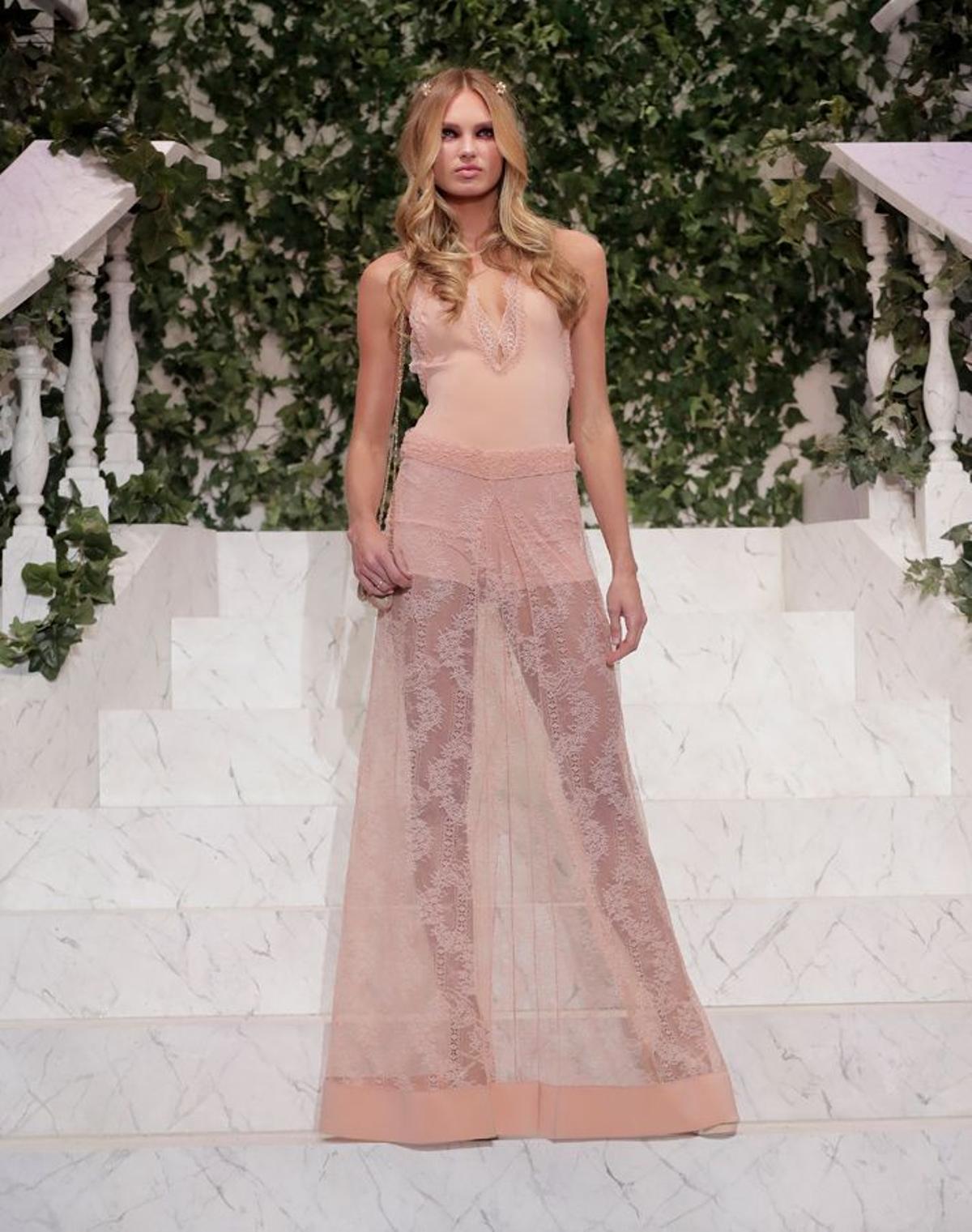 Desfile La Perla en Nueva York: vestido transparencias