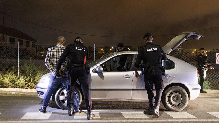 Las mejores imágenes de la noche de Halloween con la Policía Local de Cartagena