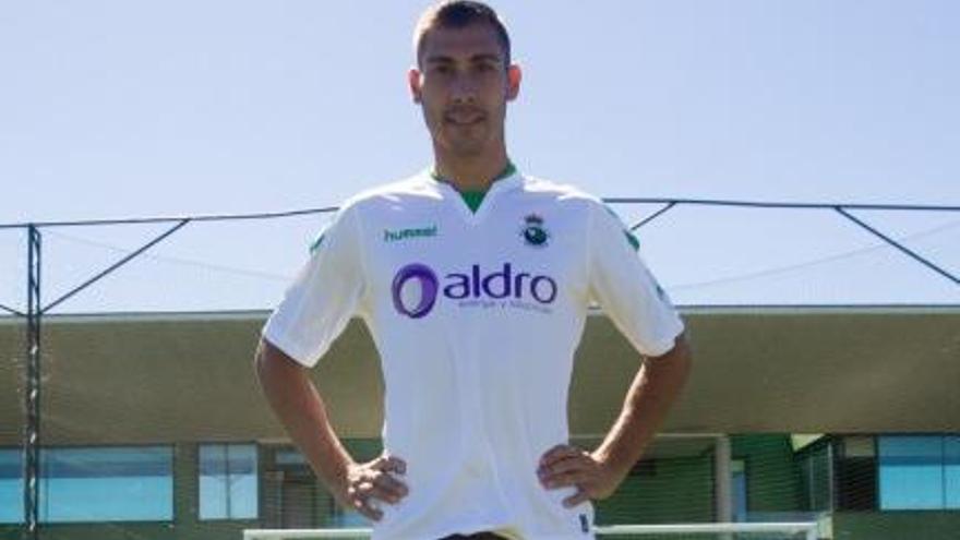 Samuel con la camiseta del Racing