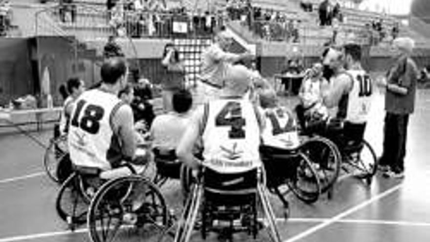 Mideba Extremadura de baloncesto en silla de ruedas