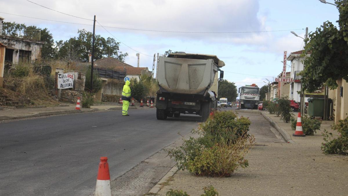 Un nuevo corte obliga paralizar completamente el tráfico de la N-631 hasta el próximo 1 de agosto