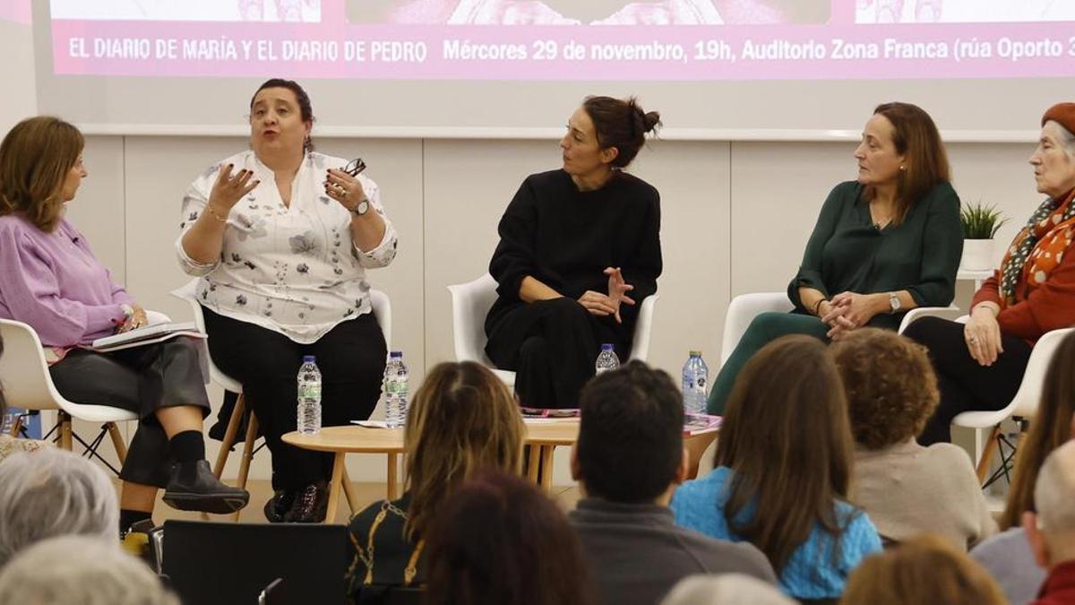 Luisa Abad y Pilar Castiñeiras presentan el libro 'Camino de la inclusión. El diario de María y el diario de Pedro'