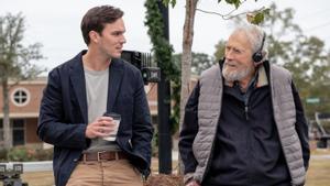 Eastwood se’n va per la porta del darrere