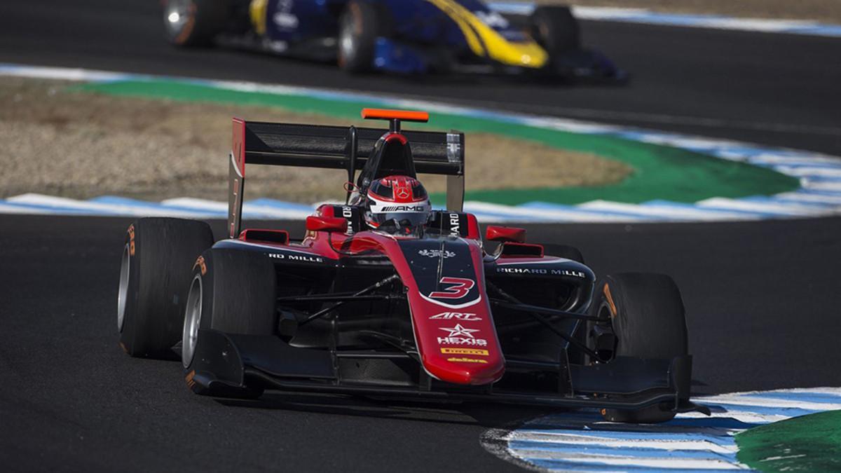 George Russell, campeón de GP3 en Jerez