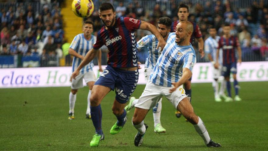 Nordin Amrabat fue clave la temporada pasada para lograr el triunfo por 2-1 frente al Eibar. El holandés las tuvo «tiesas» con la zaga armera durante todo el choque.