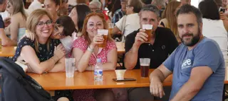 La cerveza sigue corriendo por La Exposición