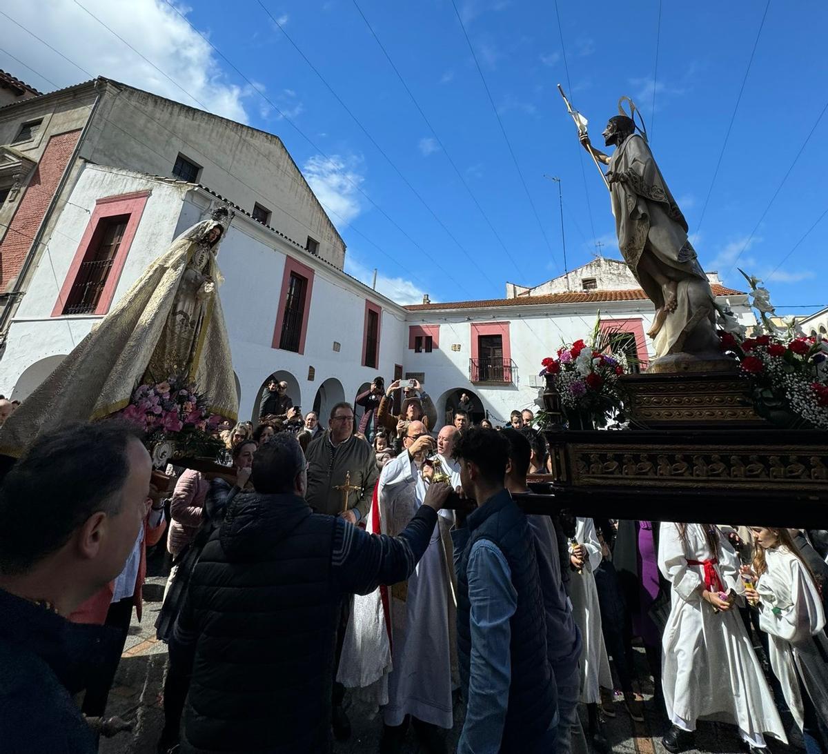 Imagen de la Semana Santa en Casar de Cáceres.