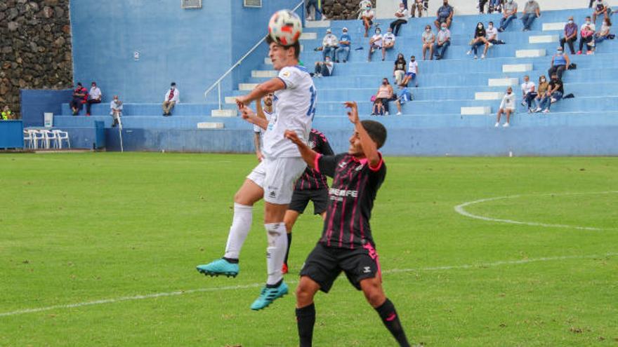 Igualdad en el estadio Virgen de las Nieves