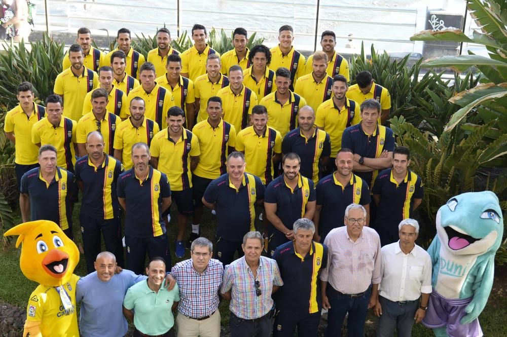 Llegada de los jugadores de la UD Las Palmas