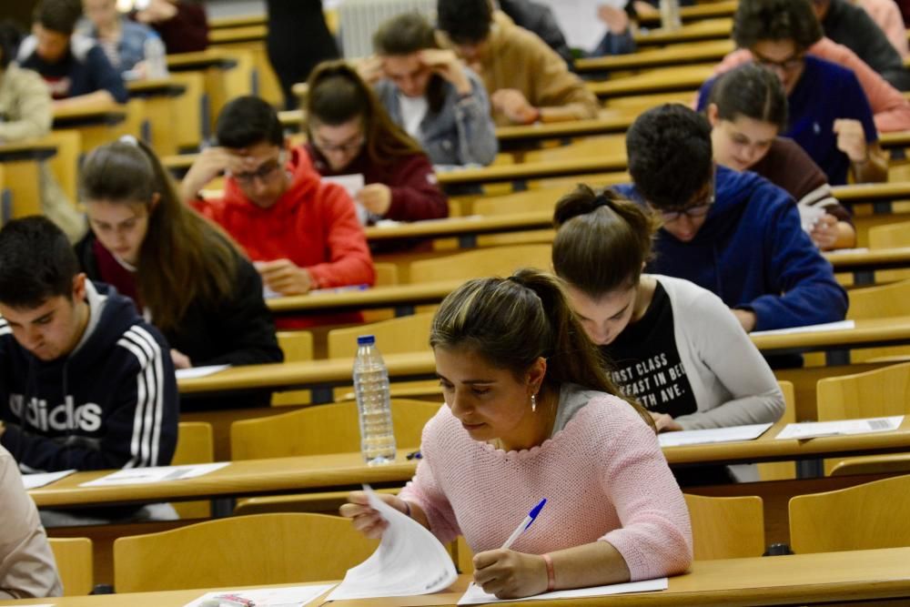 ABAU 2019 en Galicia | Primera jornada de exámenes en Pontevedra