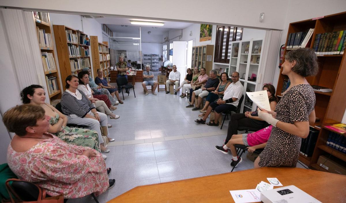 Presentación de la edición 2023-2024 del Voluntariat Lingüístic el jueves 21 de septiembre en la sede del IEE.