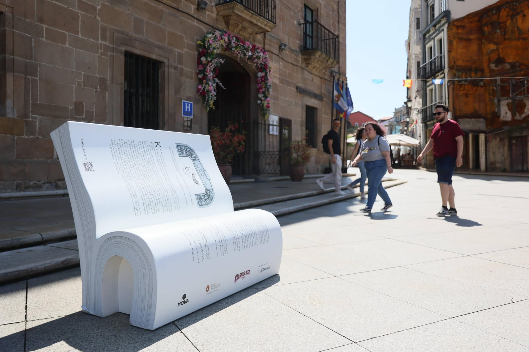 En imágenes: el Celsius 232  calienta motores en Avilés