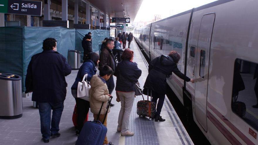 El Alvia a Madrid, con 80 minutos de retraso