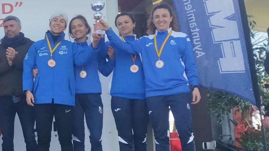 El equipo senior femenino fue tercero por primera vez en la Historia. | BAT |  VTCR