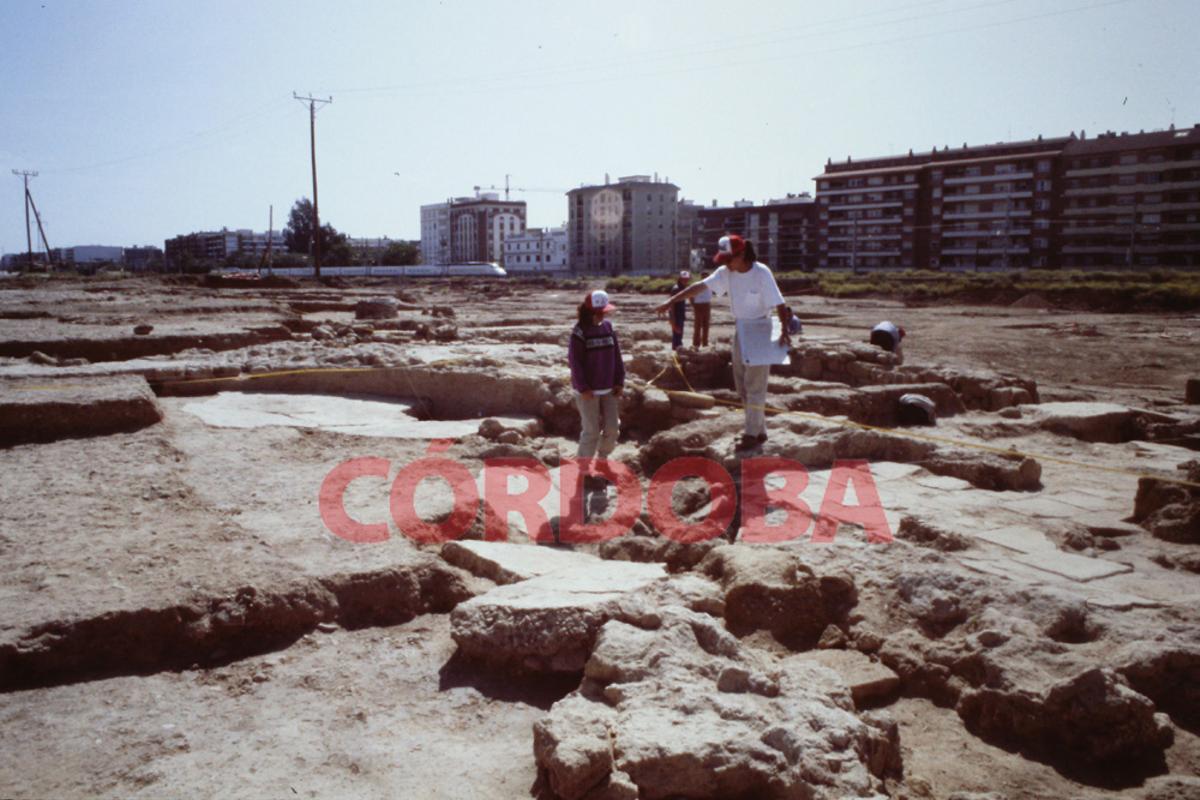 1992 El yacimiento de Cercadilla al descubierto 1992 El yacimiento de Cercadilla al descubierto