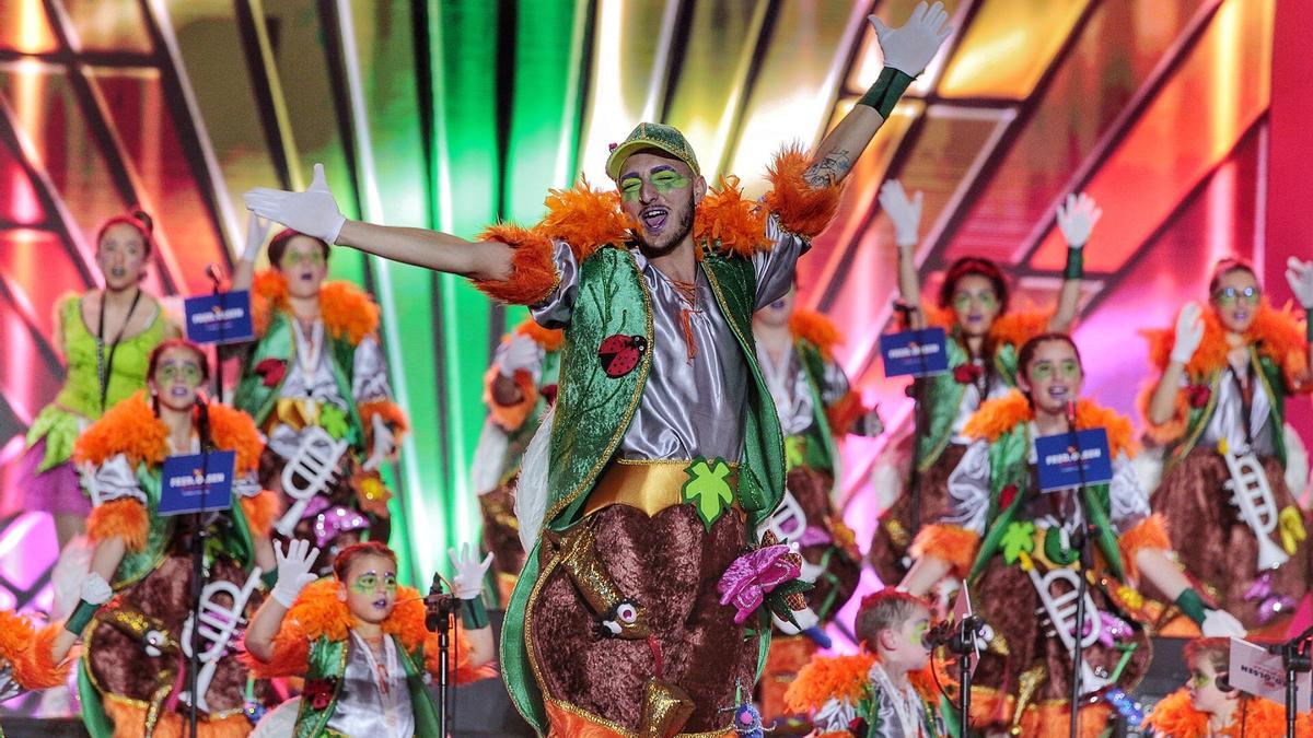 MiniVirgues, de La Orotava, en el Carnaval de Santa Cruz 2020.