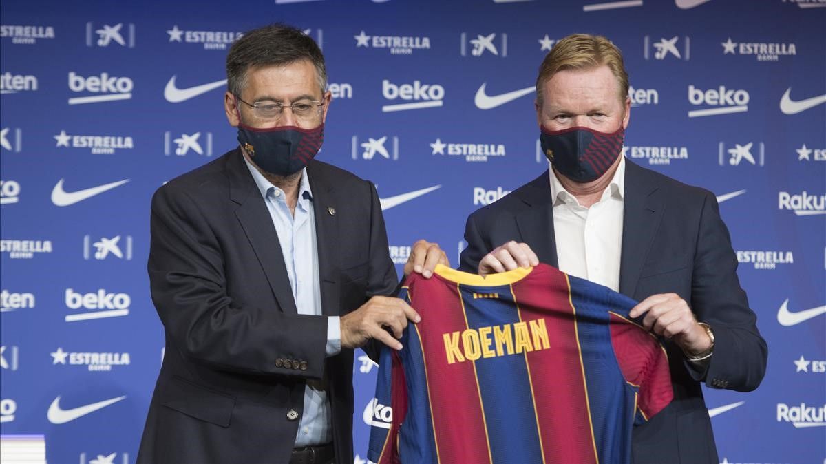 Ronald Koeman  junto al presidente del FC Barcelona Josep Maria Bartomeu  presentado como entrenador de la primera plantilla del Barca para las dos proximas temporadas