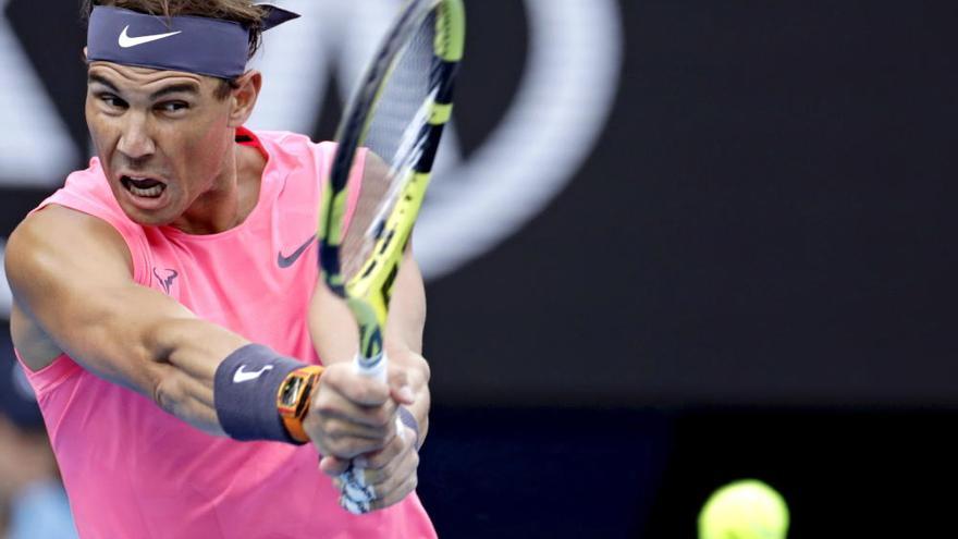 Nadal se impone a Kyrgios en un partido muy reñido