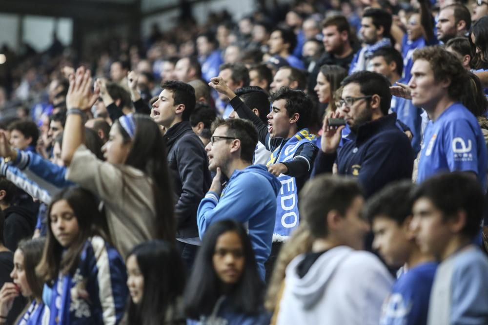 El partido entre el Real Oviedo y el Nástic de Tarragona, en imágenes