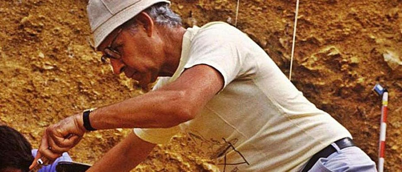 Aguirre, en Atapuerca. Foto del archivo de Bermúdez de Castro.