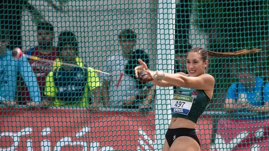 Andrea Sales.