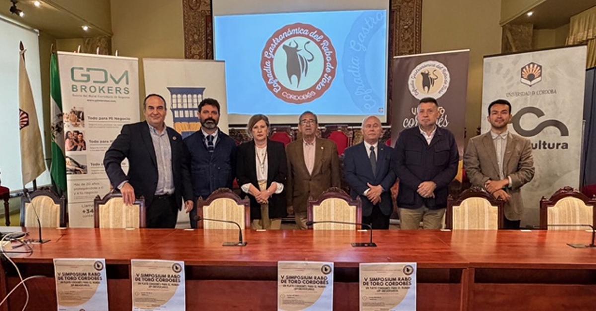 Presentación del quinto simposium del rabo de toro cordobés.
