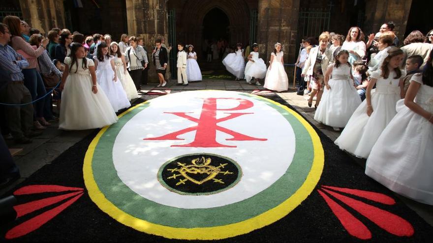 Procesión del Corpus Christi en Avilés