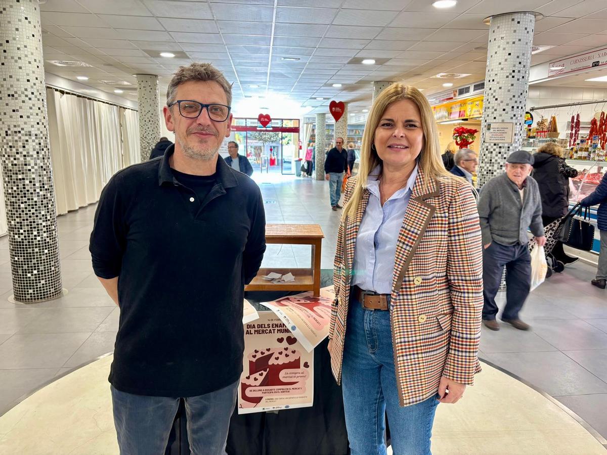 La concejala de Promoción Económica y Comercio, Silvana Rovira, ha animado a toda la ciudadanía a participar y a realizar sus compras habituales en el Mercado Municipal.