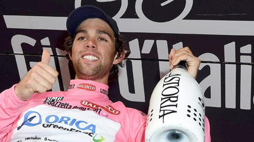 Matthews mantiene su liderato en el Giro de Italia.