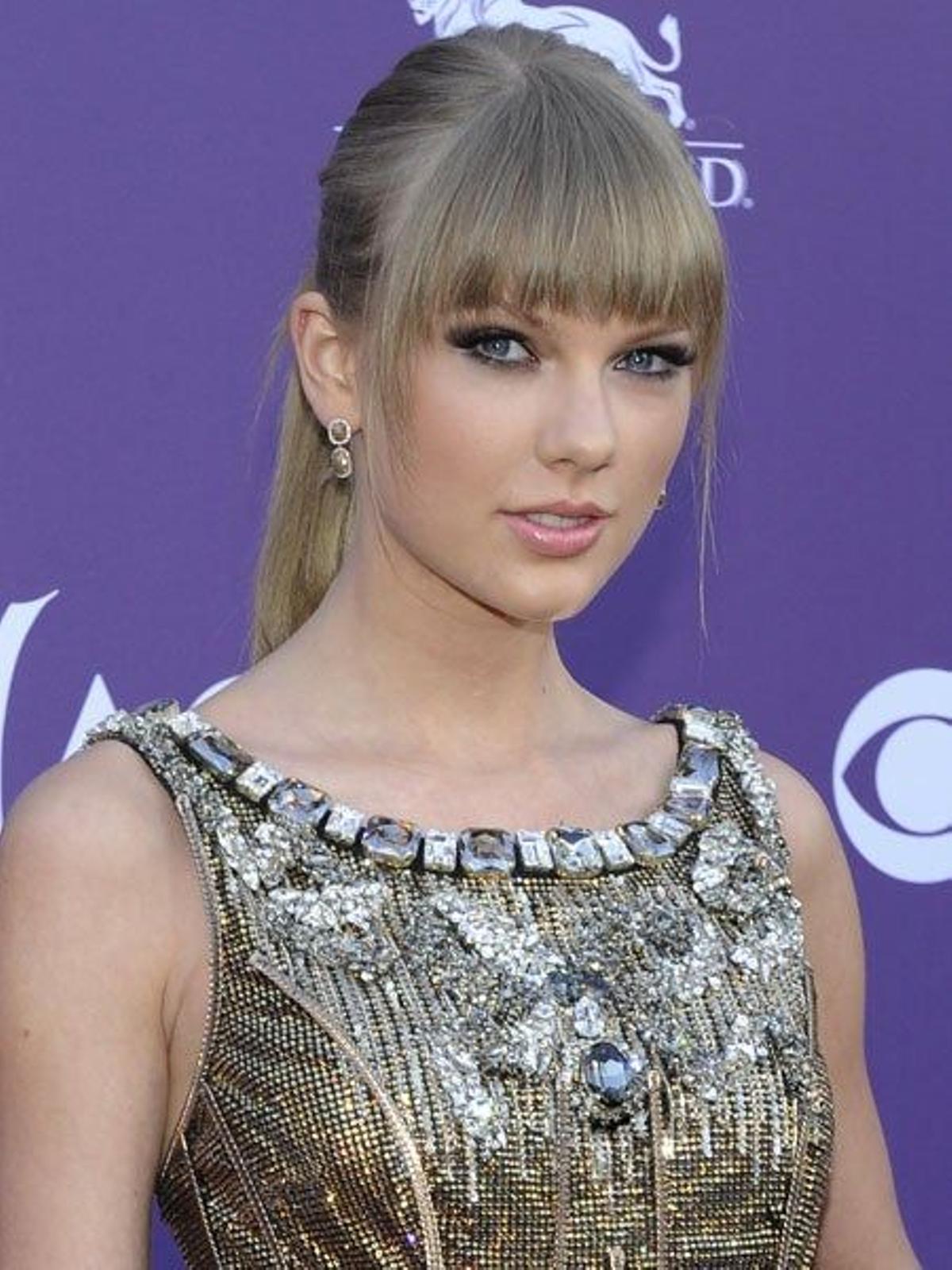 Taylor Swift 14