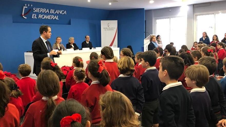 Un villancico de la Escolanía del Sierra Blanca-El Romeral ambientará la Navidad en la calle Larios