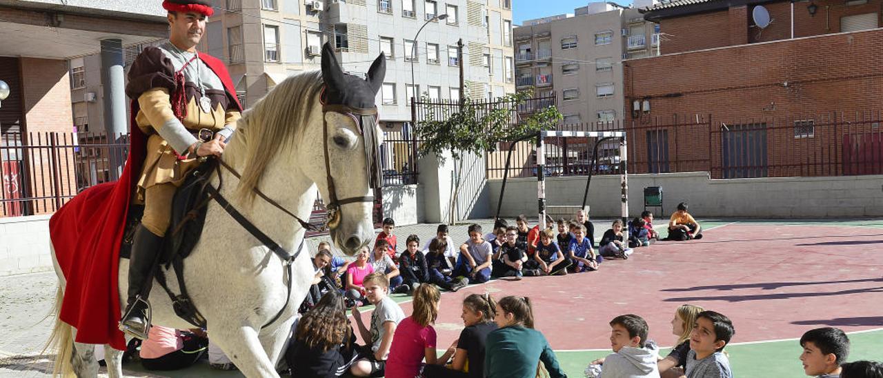 La inesperada visita de Cantó