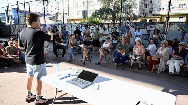 Asamblea vecinal de ayer en Mollavao.