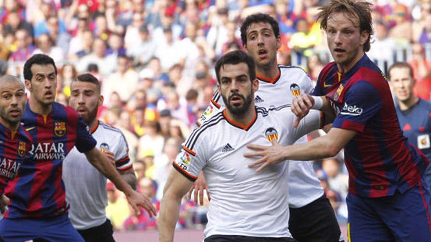 El Valencia se disfrazó del Barça pero sin gol