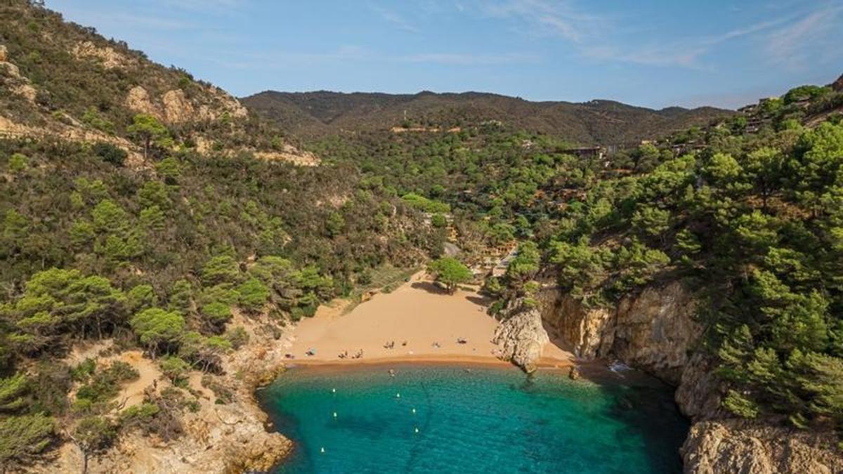 Cala Pola, a tocar d'on uns promotors esperen construir xalets.