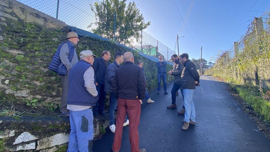 El PP culpa al Concello de no preocuparse por los vecinos que no pueden acceder en coche a Casas Novas