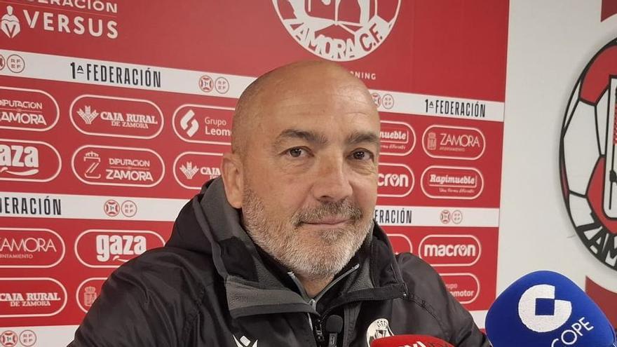 Juan Sabas seguirá el frente del Zamora CF junto a su cuerpo técnico de cara a la temporada 2025-2026