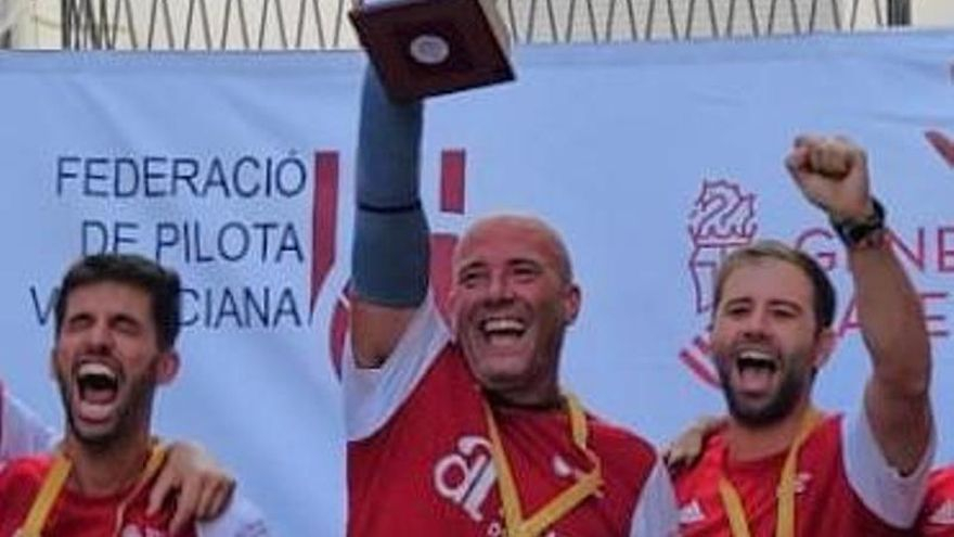 Nadal, Gasol, Topuria,... El Campello también tiene una leyenda deportiva (y te sorprenderá su edad)