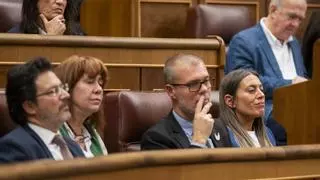 Junts aprieta a Albares con el catalán en Europa: "No nos obliguen a forzar la máquina"