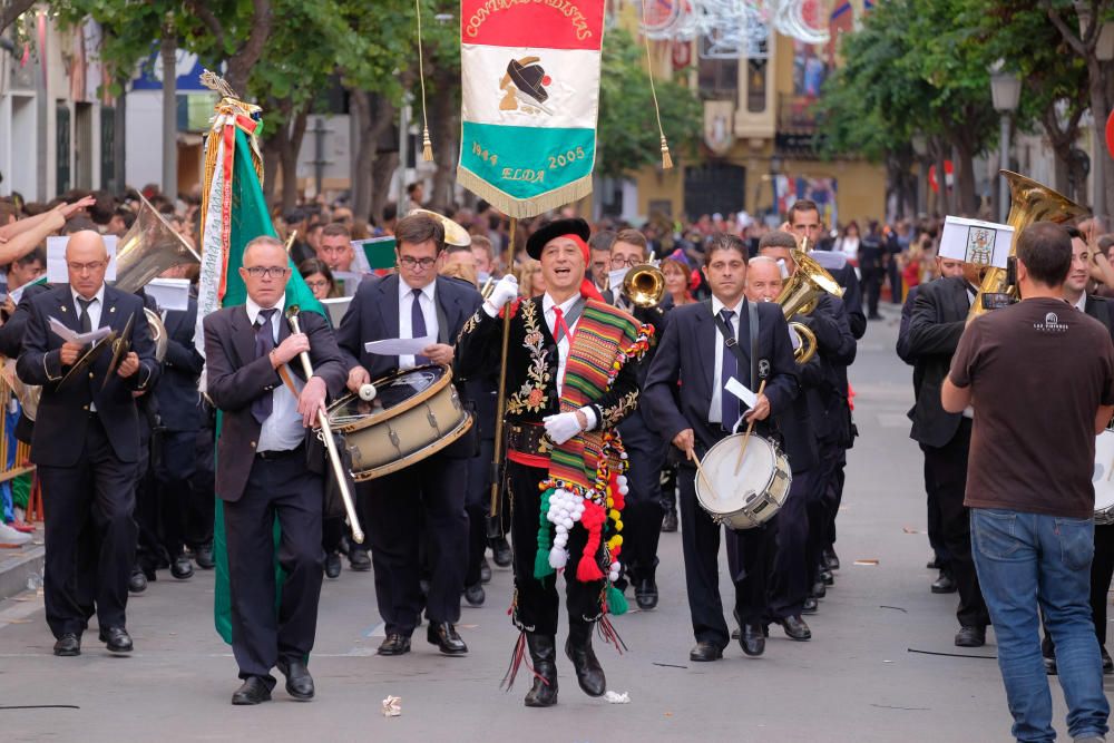 La pasión por la fiesta en Elda