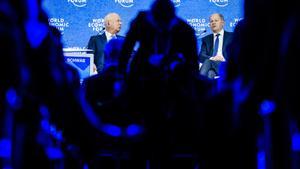 Klaus Schwab y Olaf Scholz en el World Economic Forum (WEF) en Davos, 26 May 2022.