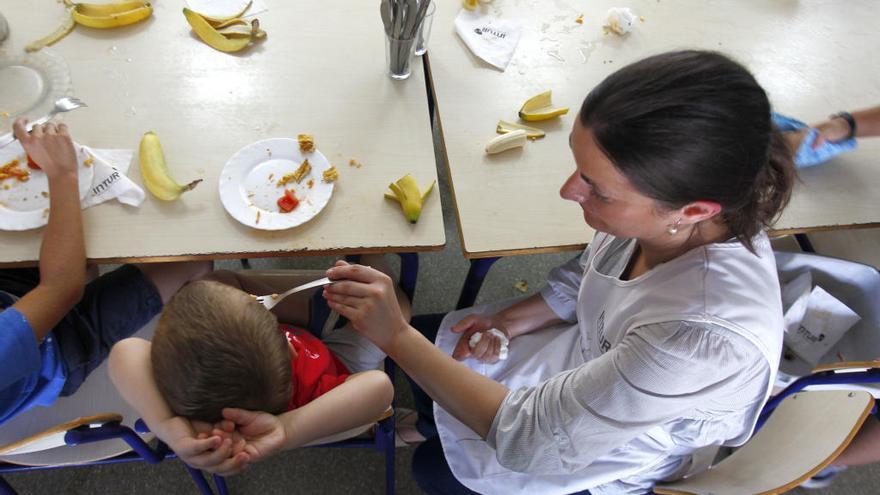 Educació convoca les beques menjador per al pròxim curs i destina 72,7 milions