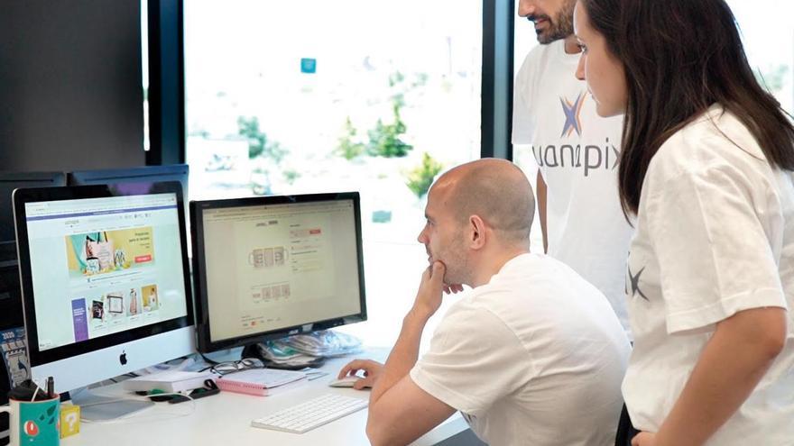 Foticos SL consolida su presencia online con la creación de la marca Wanapix