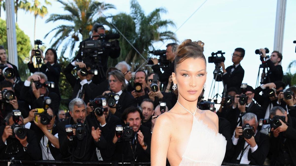 Bella Hadid asistiendo a ver 'Rocketman' en Cannes