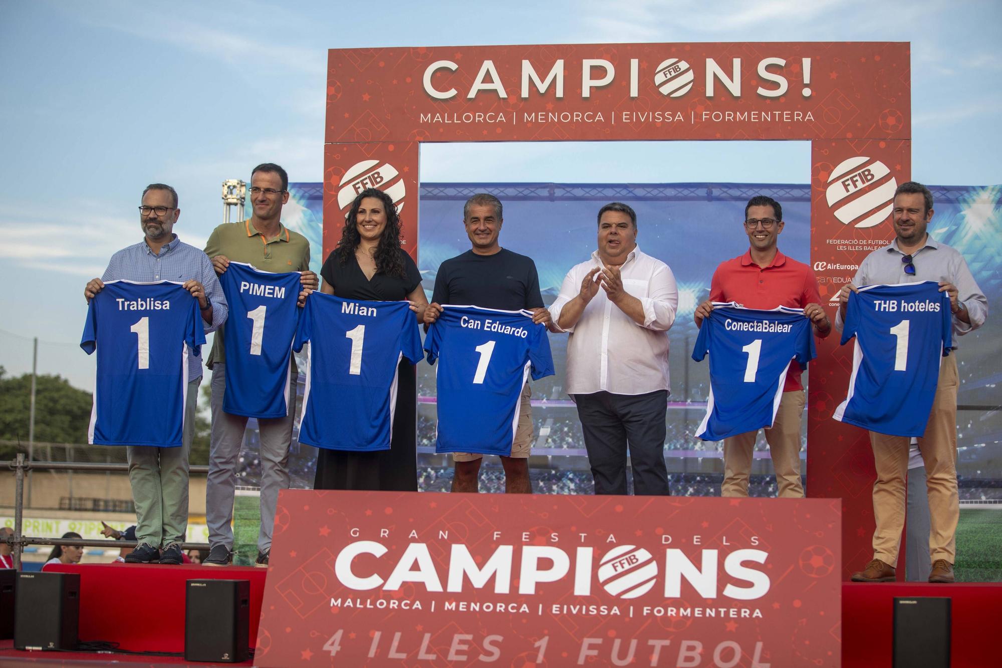 La Gran Festa dels Campions del fútbol base en imágenes